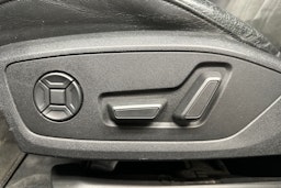 sininen Audi A6 2019 kuva 31.