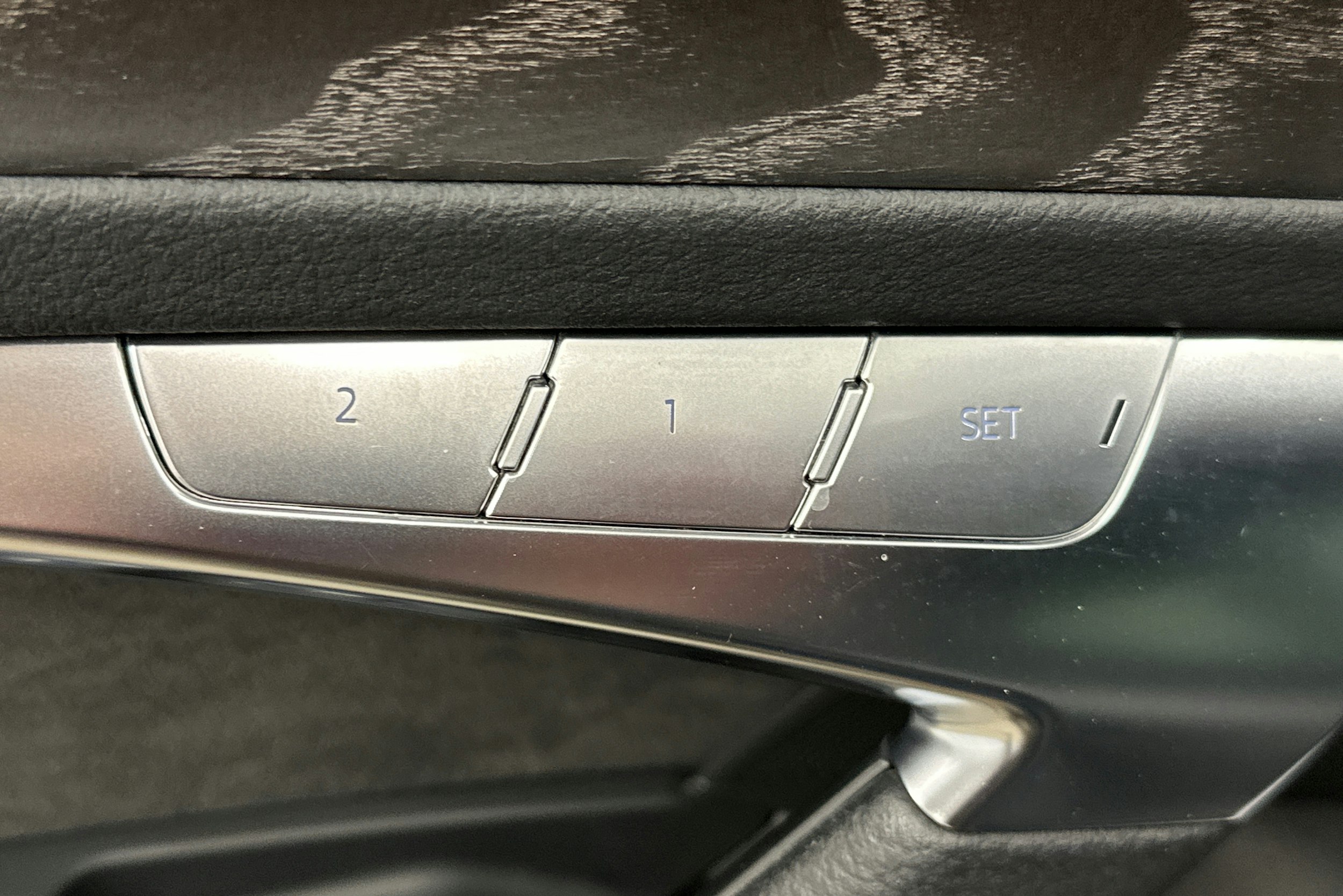 sininen Audi A6 2019 kuva 32.