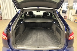 sininen Audi A6 2019 kuva 34.