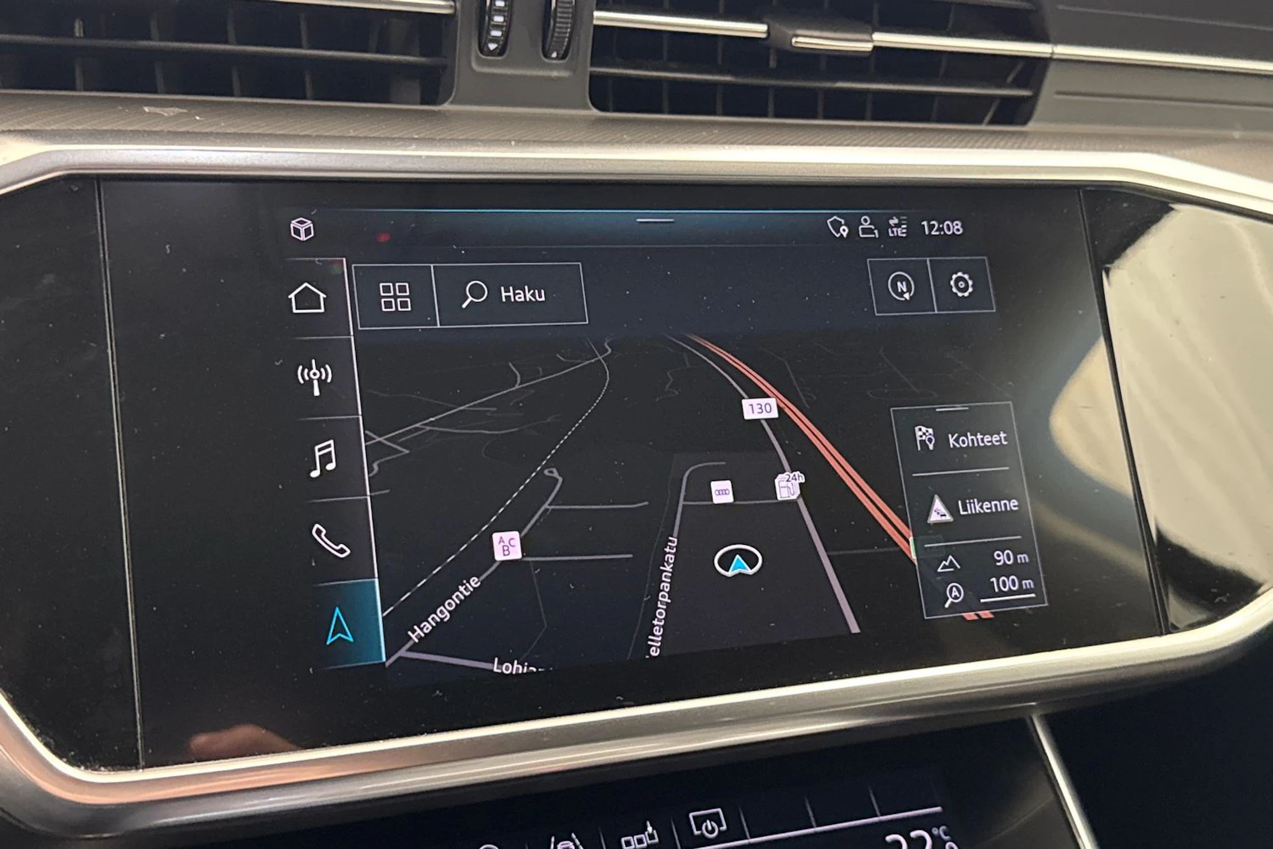 musta Audi A6 2019 kuva 23.