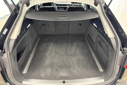 musta Audi A6 2019 kuva 25.