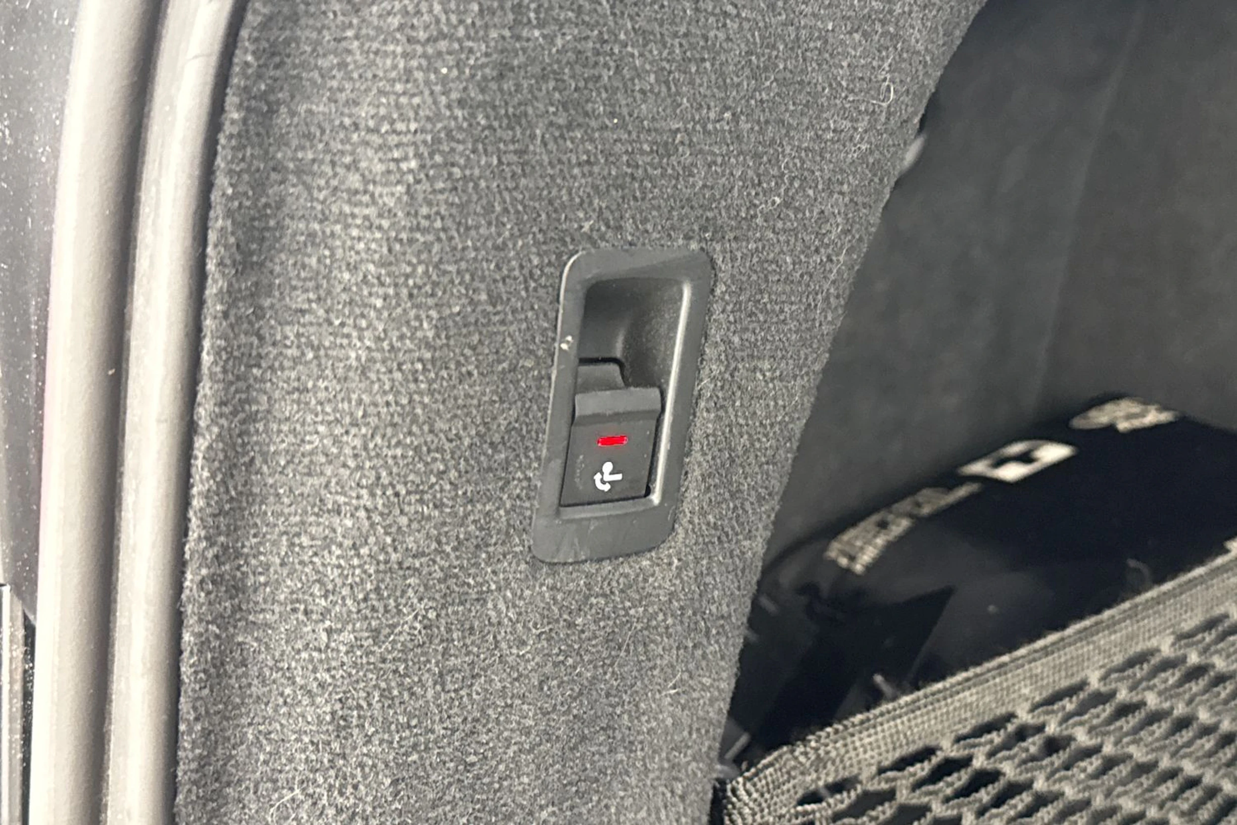 musta Audi A6 2019 kuva 26.
