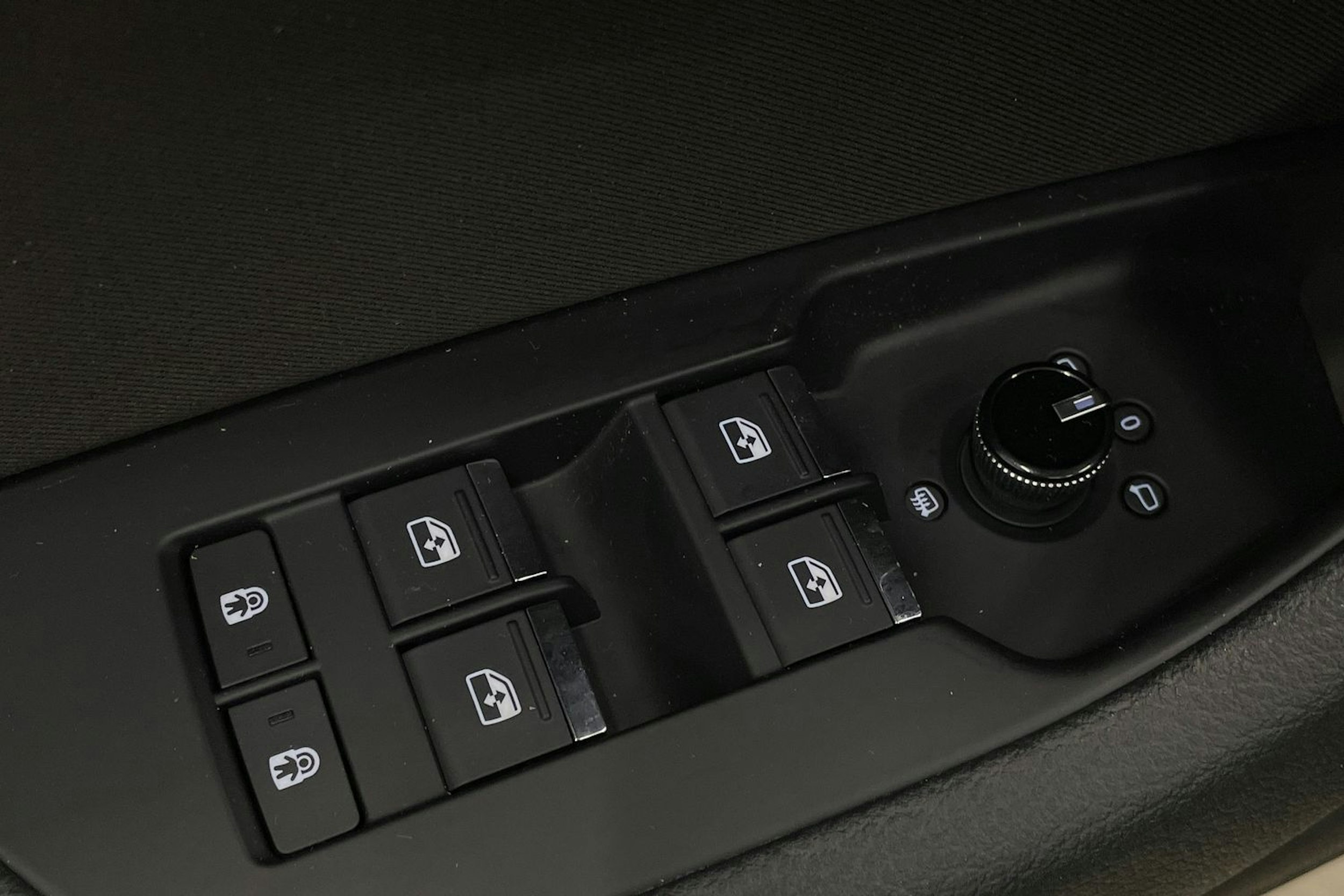 musta Audi A6 2019 kuva 14.