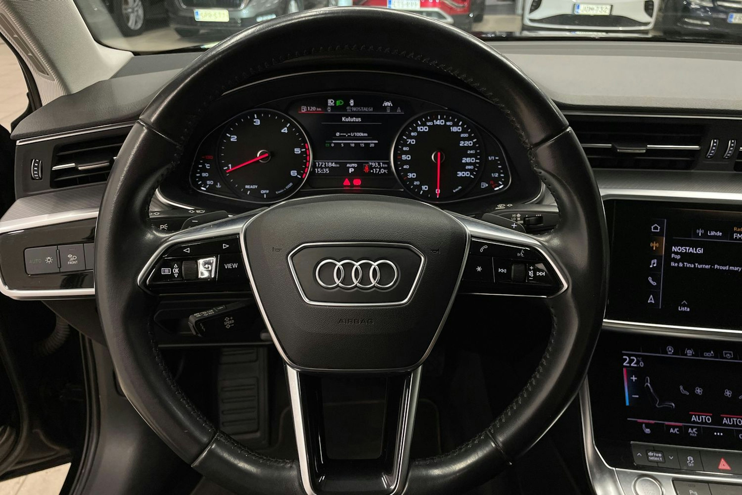musta Audi A6 2019 kuva 16.