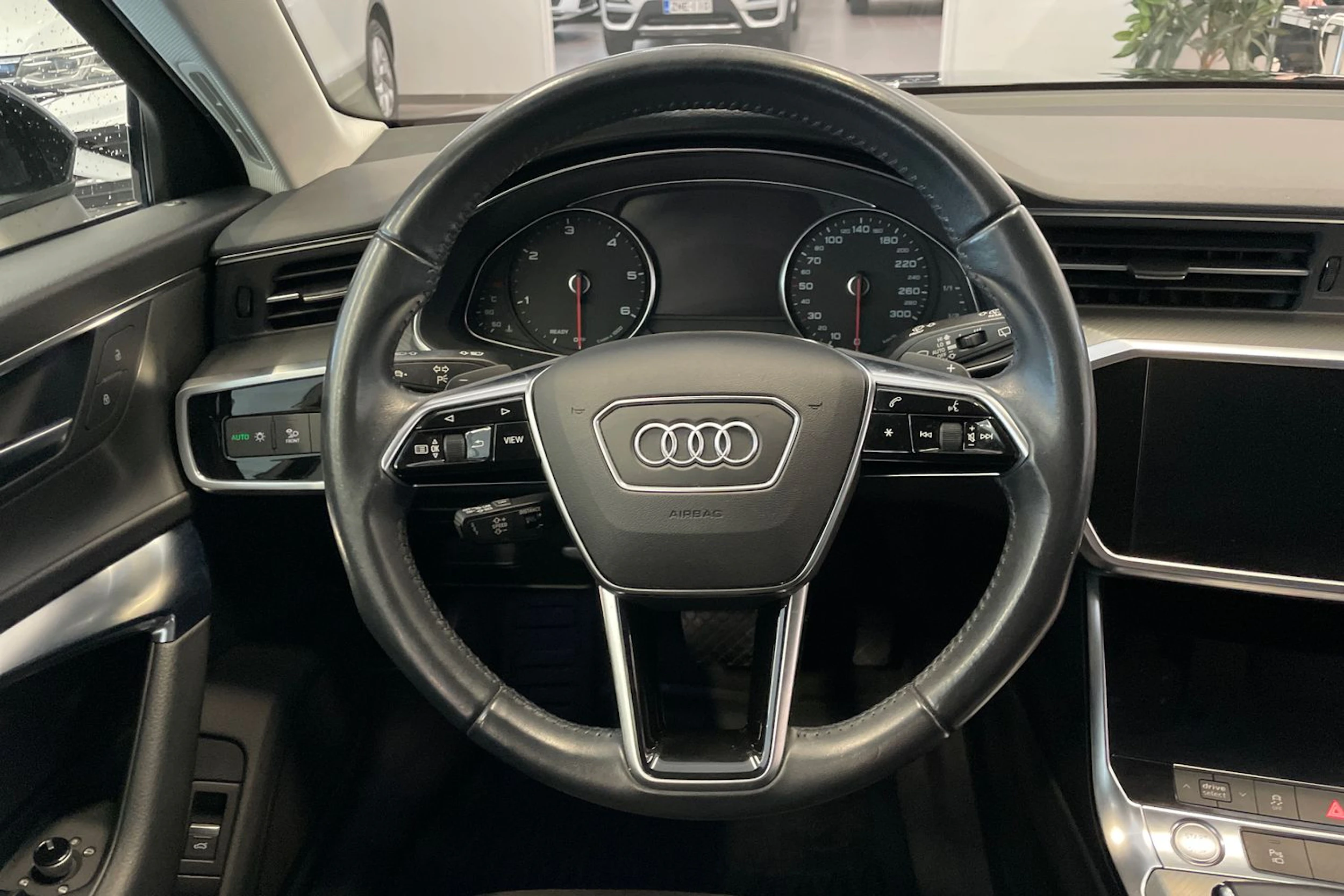 met. musta Audi A6 2019 kuva 13.