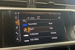 musta Audi A6 2019 kuva 23.