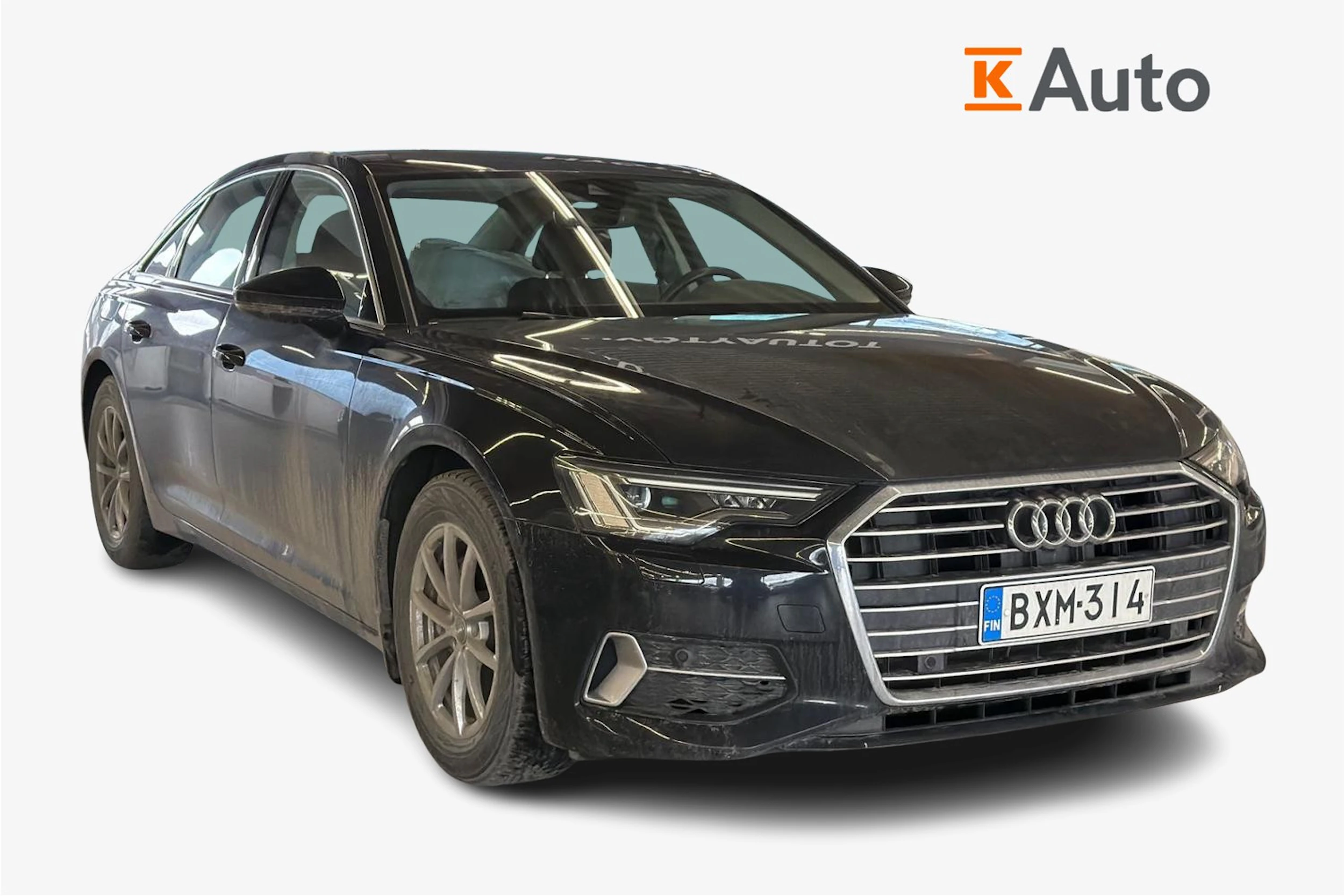 musta Audi A6 2020 kuva 1.