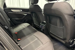 musta Audi A6 2020 kuva 14.