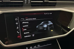 musta Audi A6 2020 kuva 25.