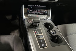 harmaa Audi A6 2020 kuva 24.