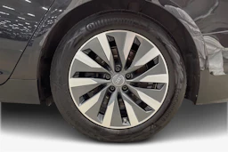 musta Audi A6 2020 kuva 9.