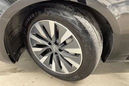 musta Audi A6 2020 kuva 10.