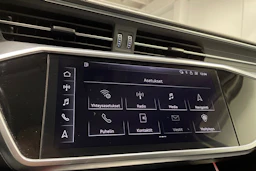 musta Audi A6 2020 kuva 19.