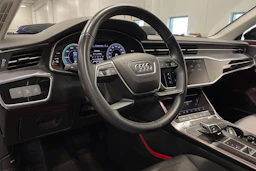 musta Audi A6 2020 kuva 30.