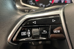 valkoinen Audi A6 2020 kuva 17.