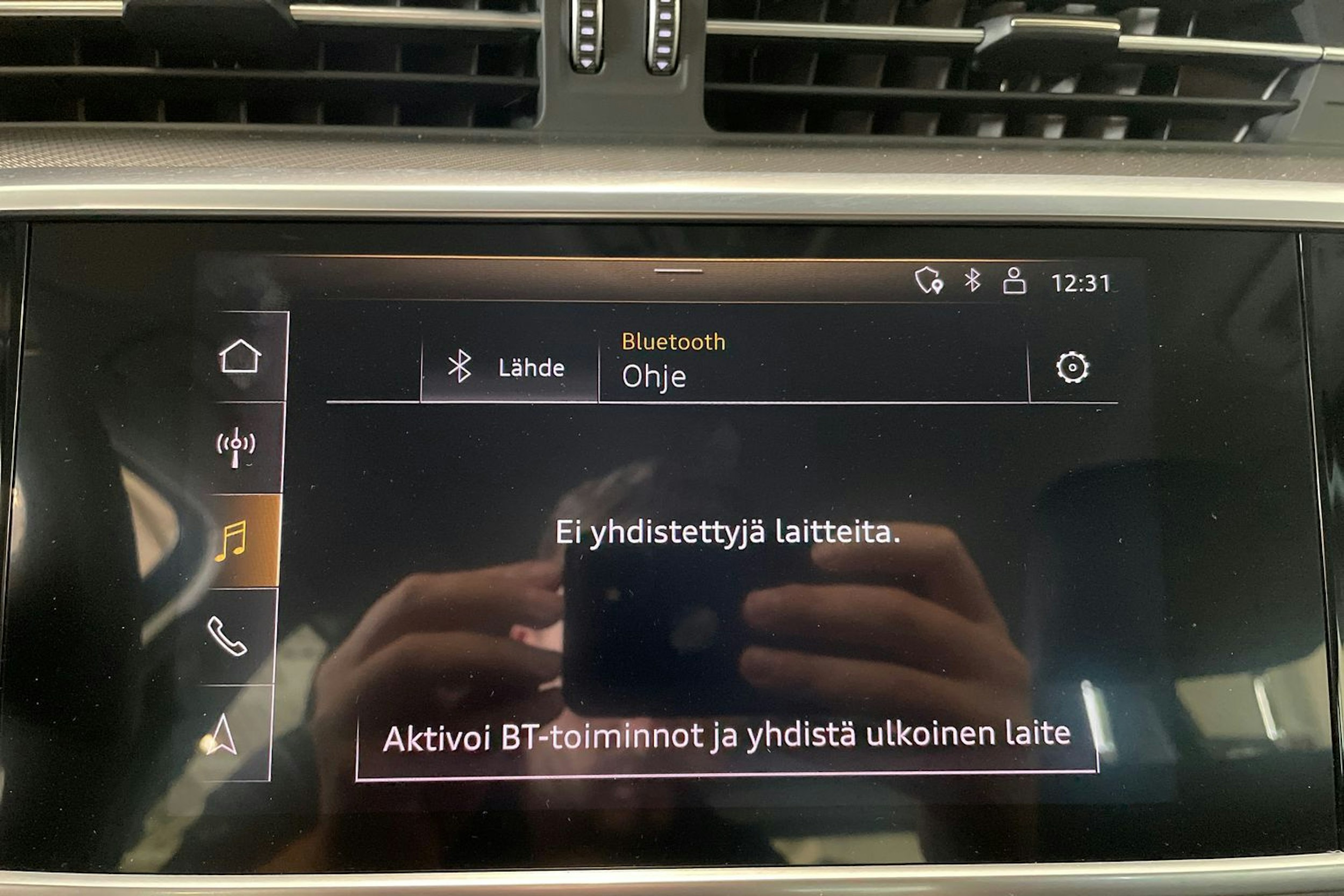 valkoinen Audi A6 2020 kuva 24.