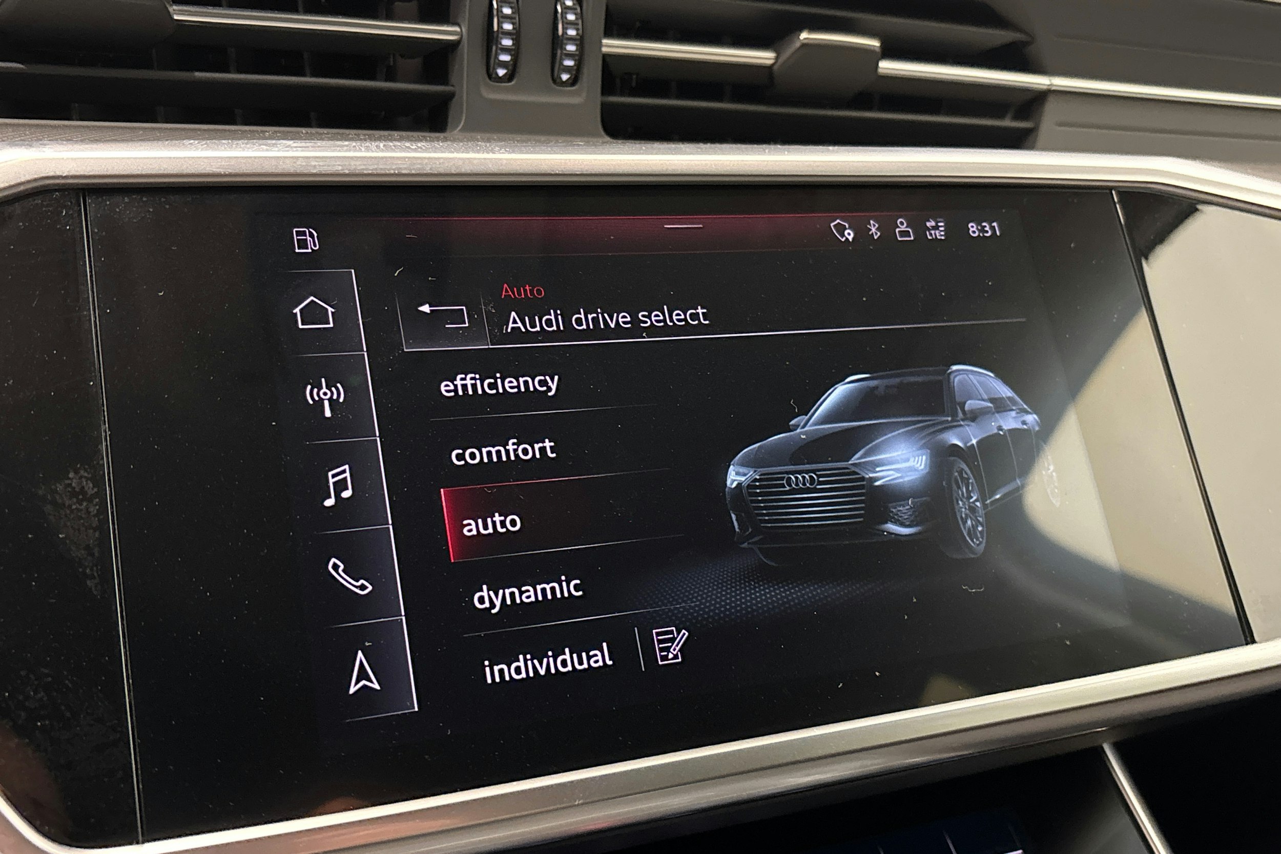 harmaa Audi A6 2020 kuva 23.