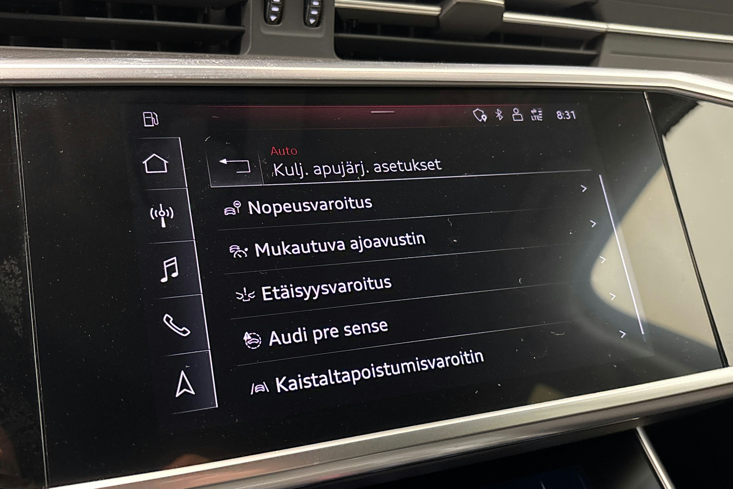 harmaa Audi A6 2020 kuva 24.