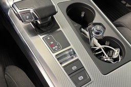 harmaa Audi A6 2020 kuva 26.