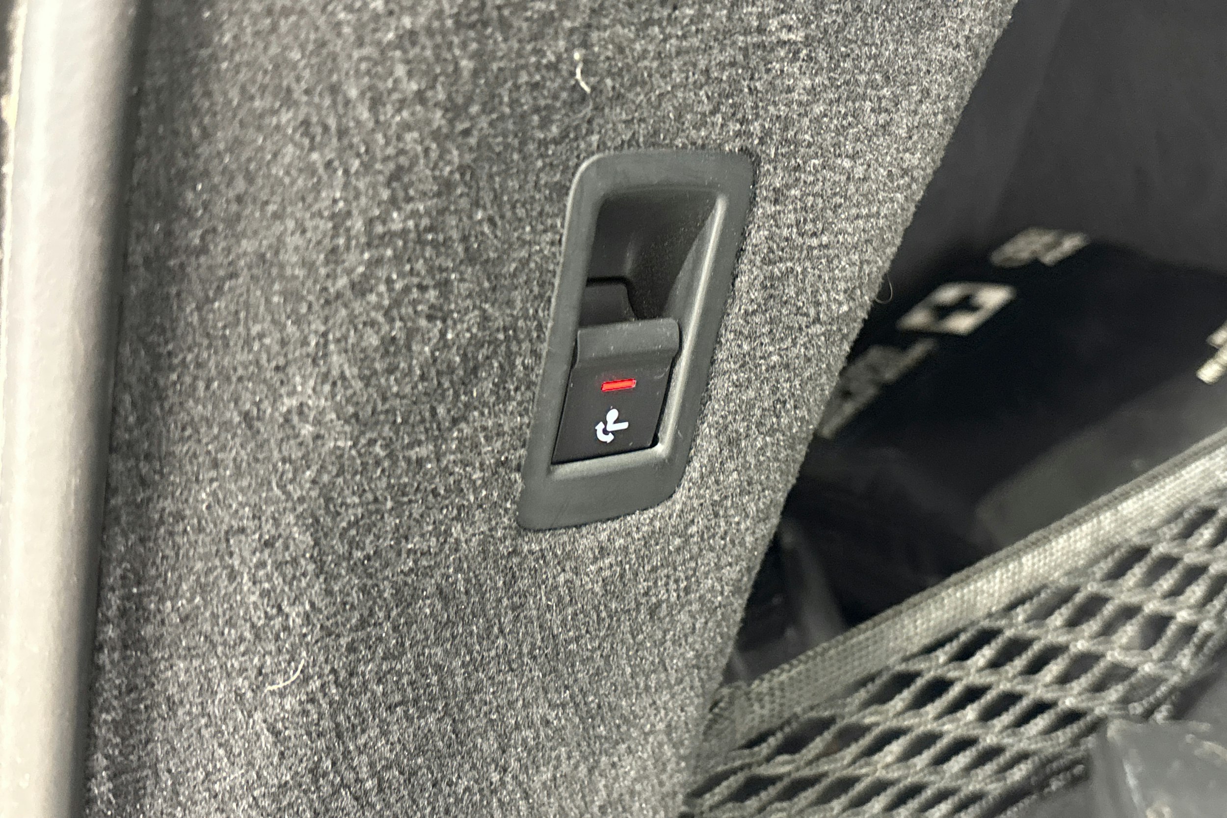 harmaa Audi A6 2020 kuva 33.