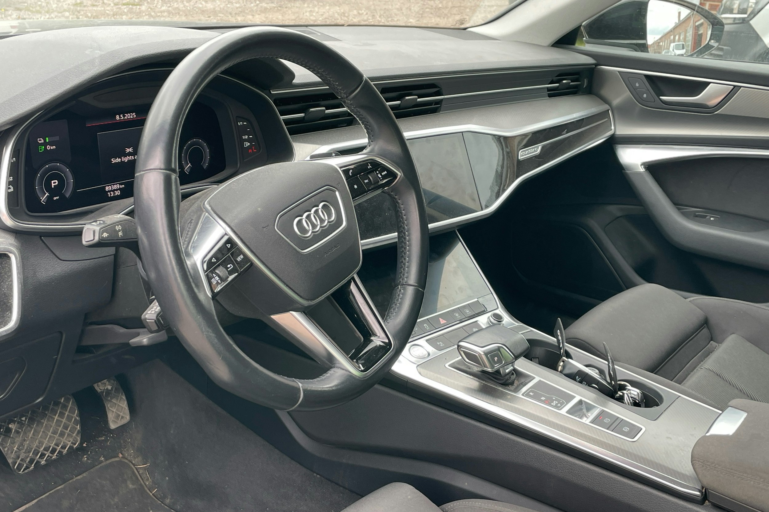 musta Audi A6 2020 kuva 3.