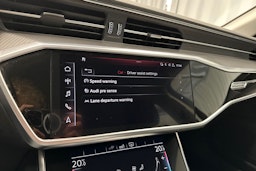 musta Audi A6 2020 kuva 26.