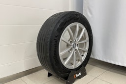 Valkoinen Audi A6 2020 kuva 13.