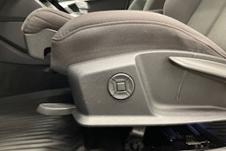 Valkoinen Audi A6 2020 kuva 15.