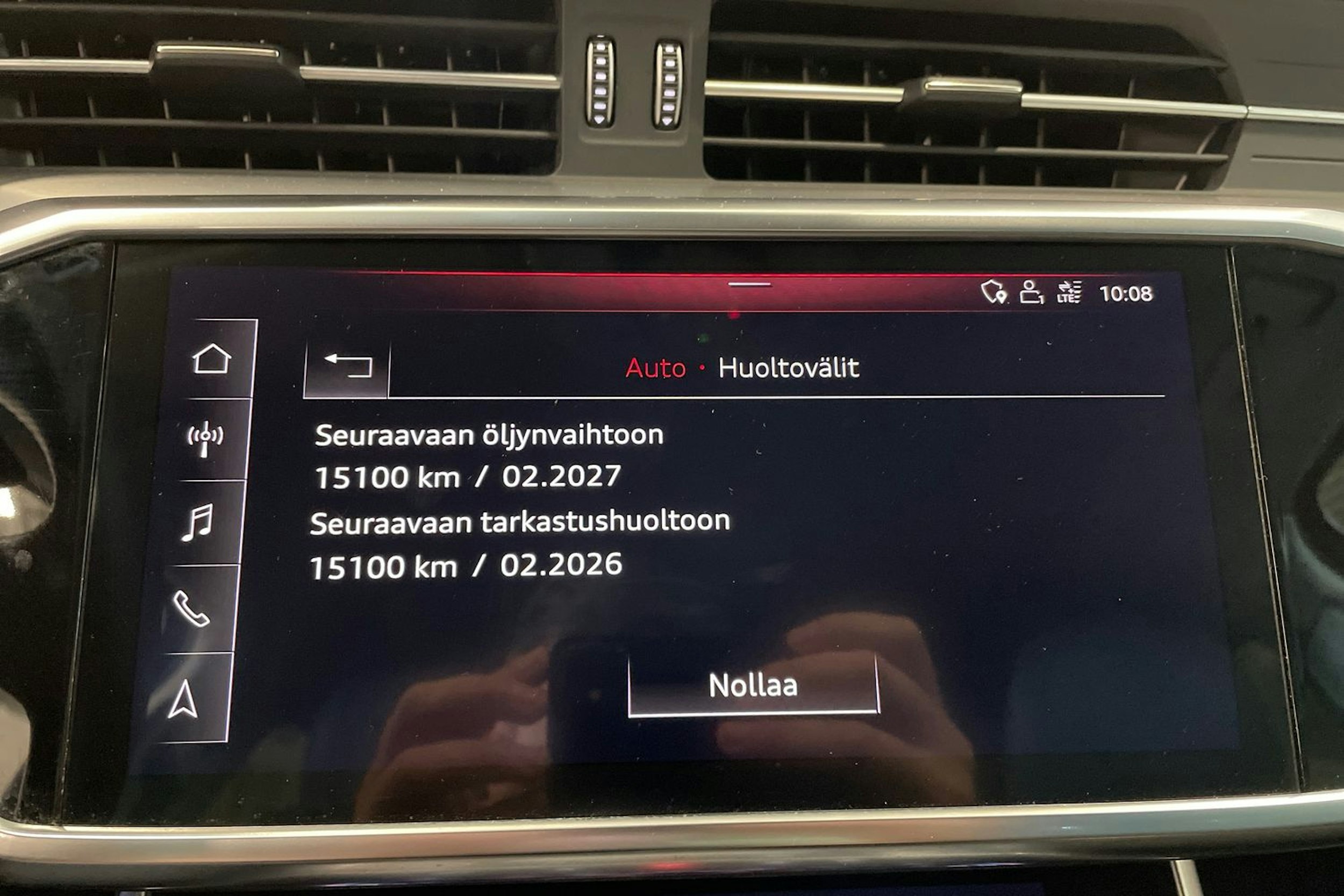 valkoinen Audi A6 2020 kuva 31.