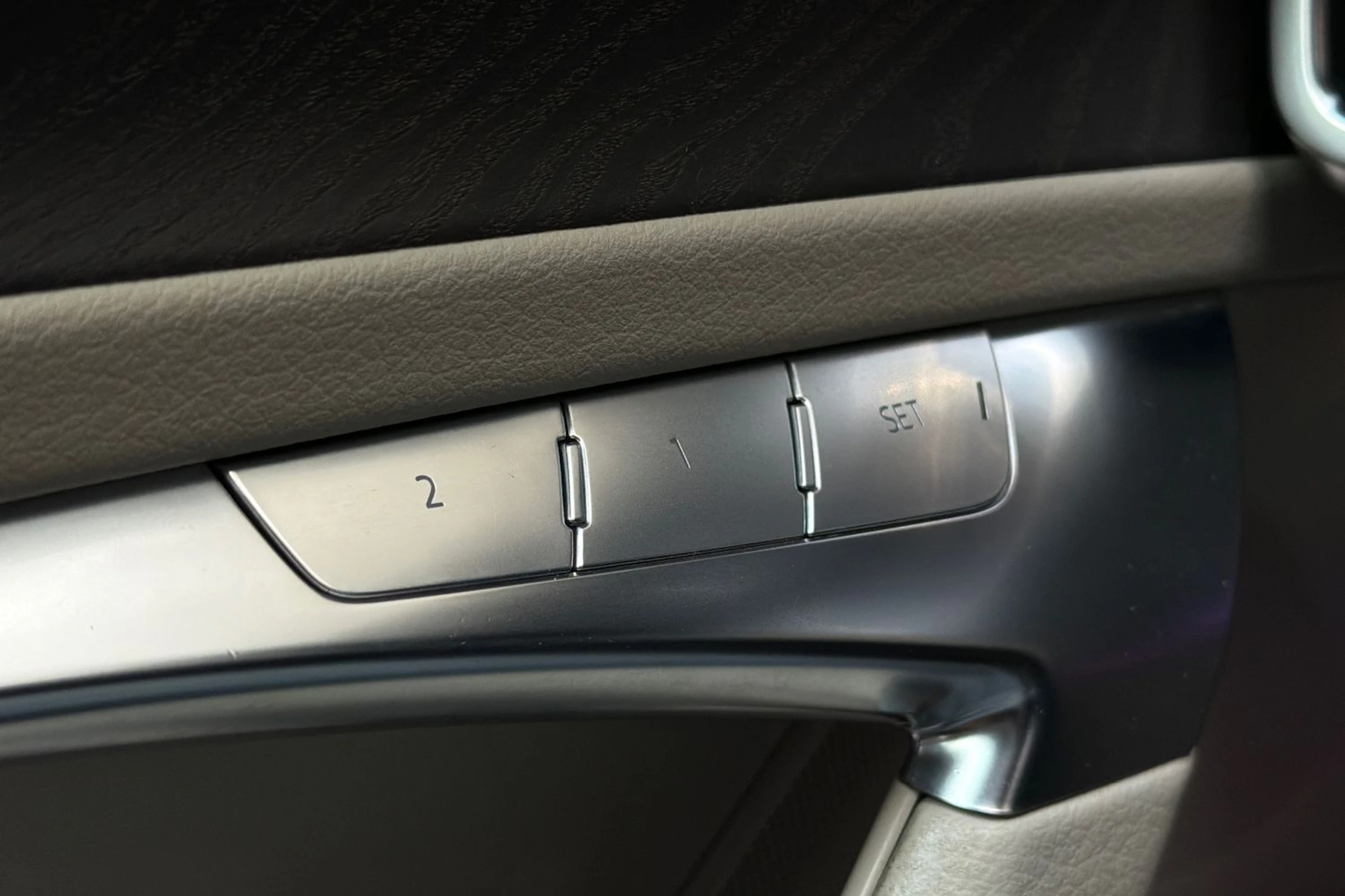 ruskea (beige) Audi A6 2020 kuva 28.
