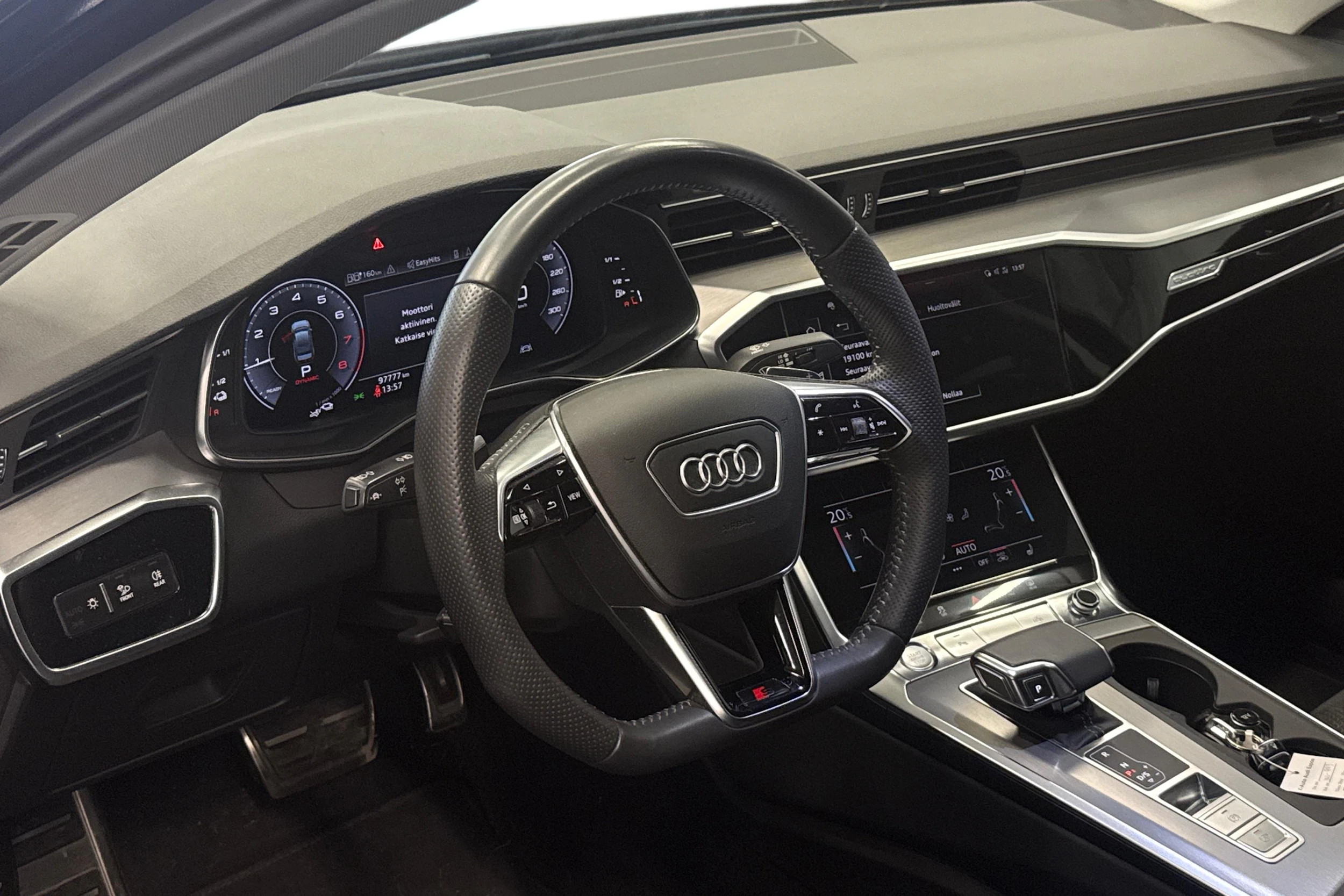 Musta Audi A6 2020 kuva 3.