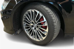 Musta Audi A6 2020 kuva 9.