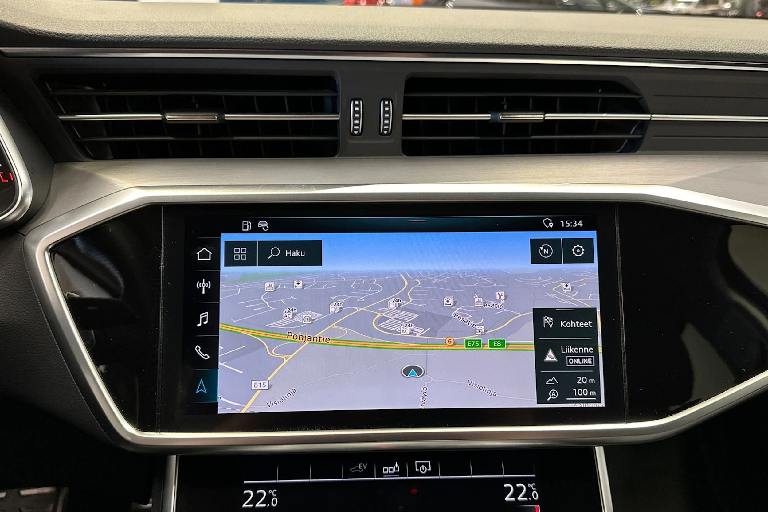 Musta Audi A6 2020 kuva 17.