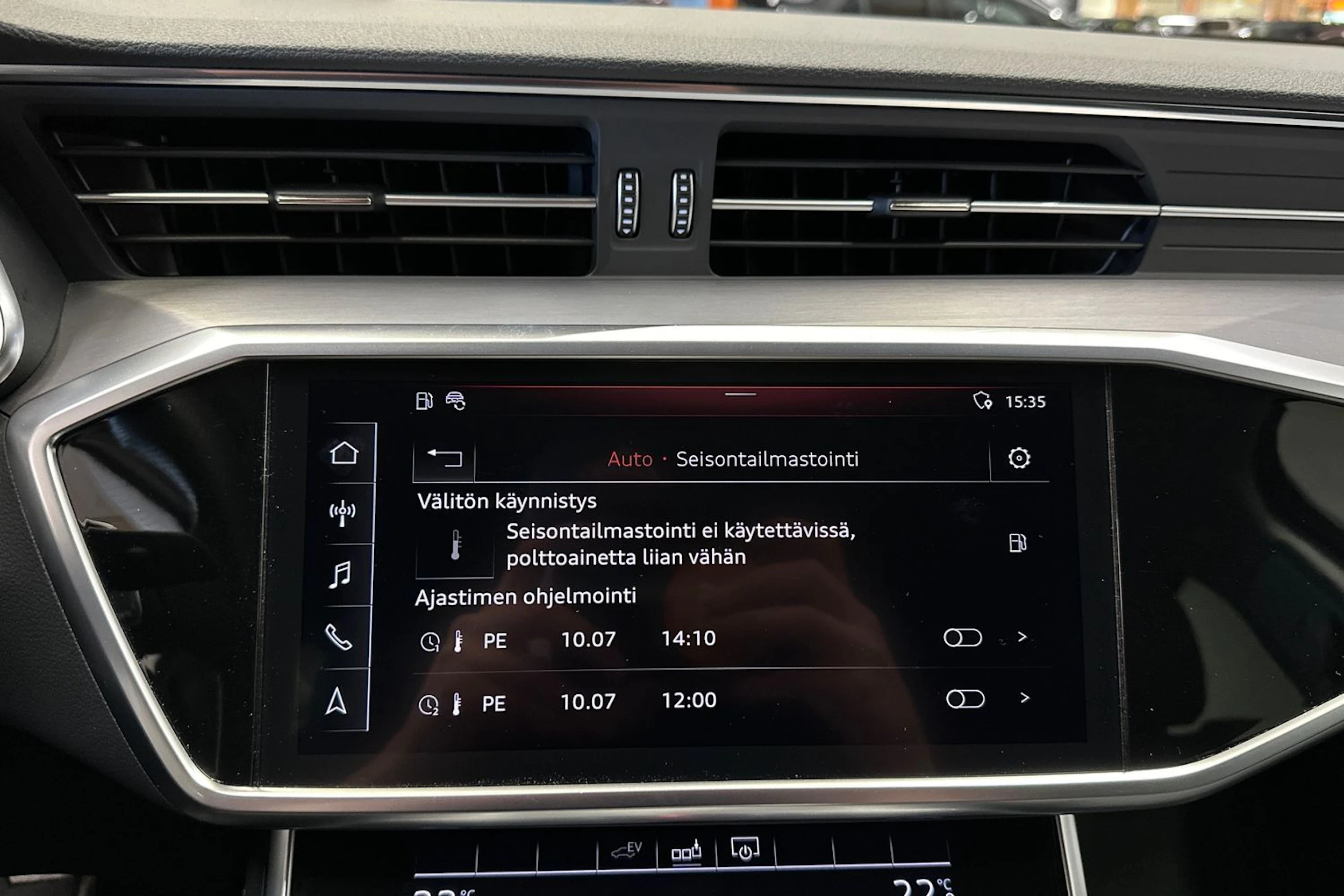 Musta Audi A6 2020 kuva 18.