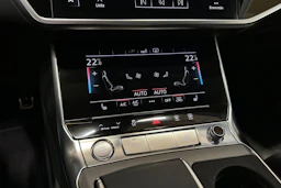 Musta Audi A6 2020 kuva 21.