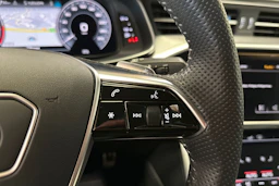Musta Audi A6 2020 kuva 25.