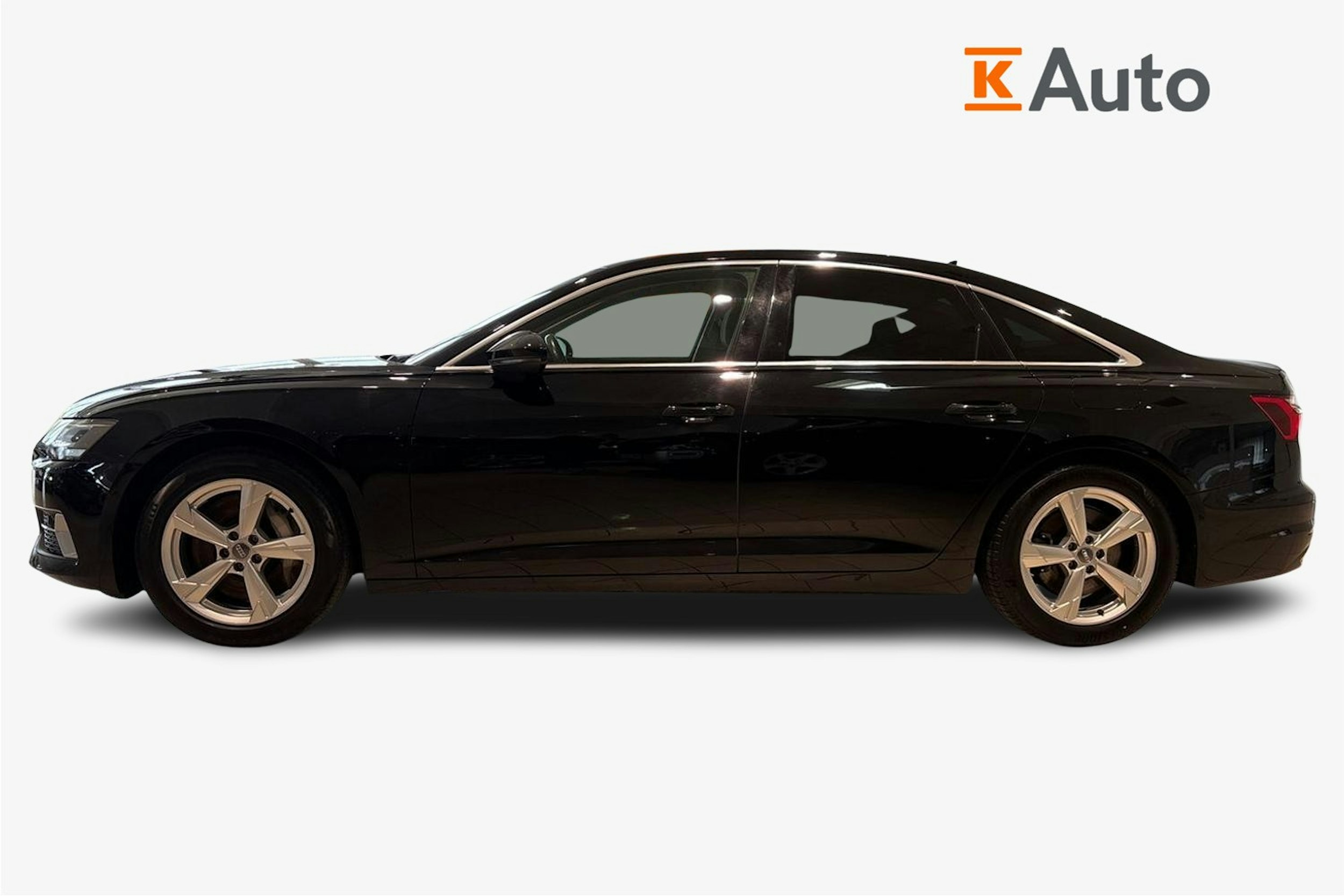 Musta Audi A6 2020 kuva 6.