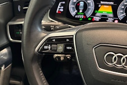 Musta Audi A6 2020 kuva 16.