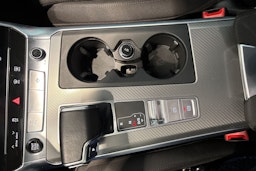 Musta Audi A6 2020 kuva 21.