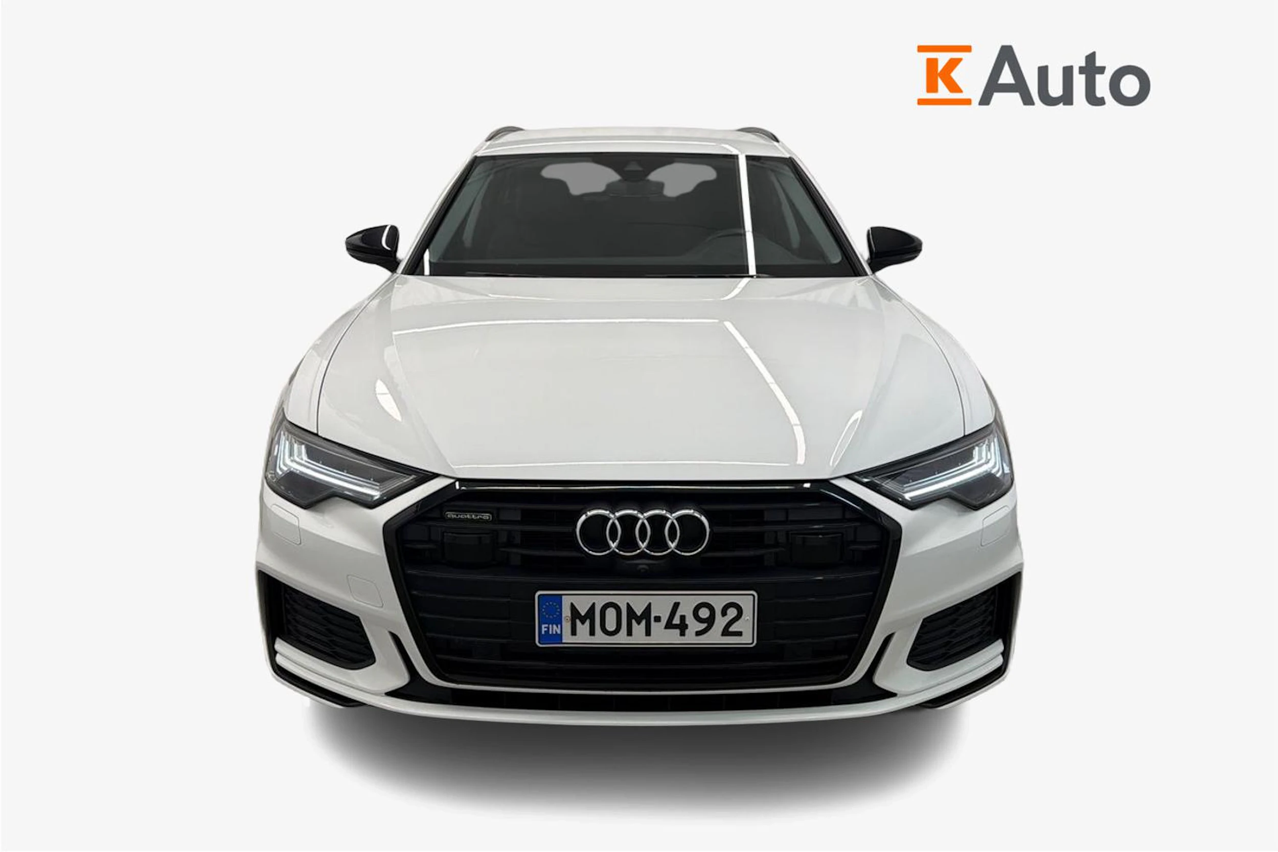 valkoinen Audi A6 2020 kuva 4.