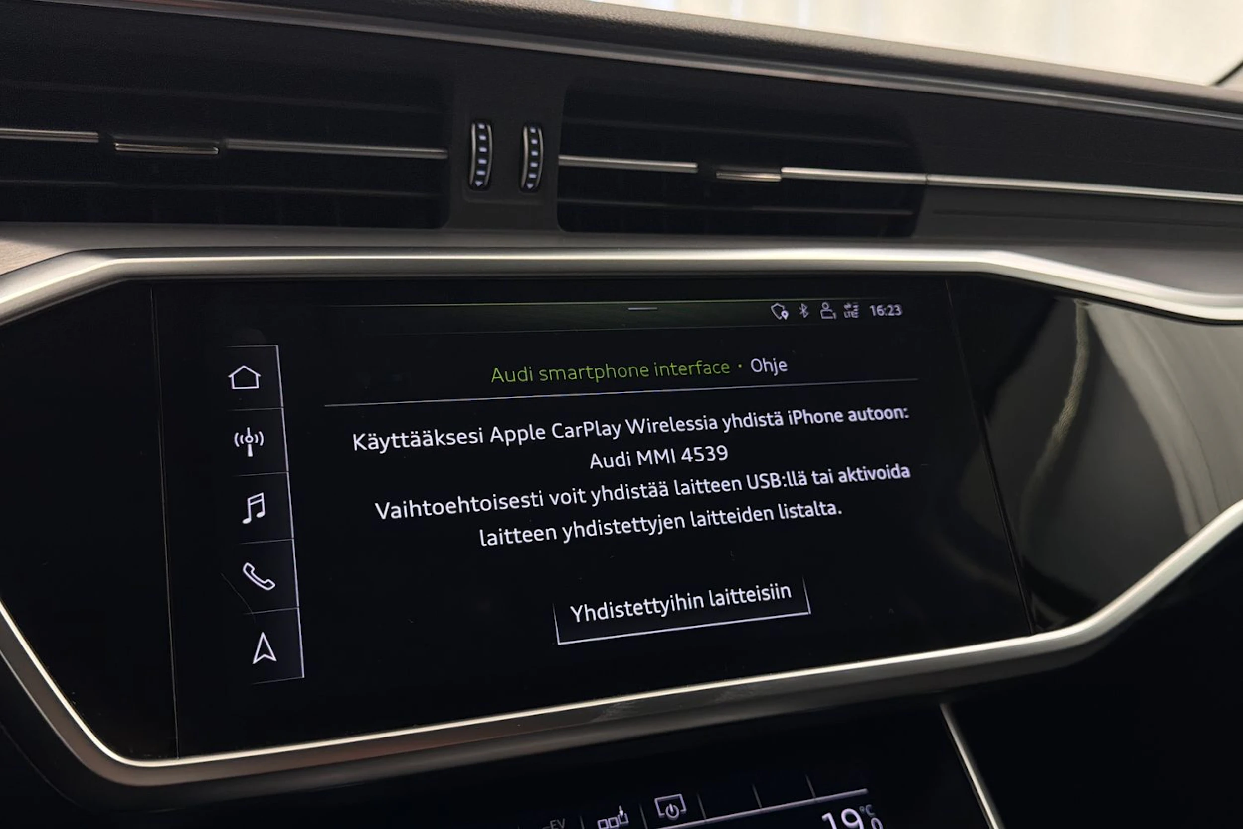 valkoinen Audi A6 2020 kuva 24.