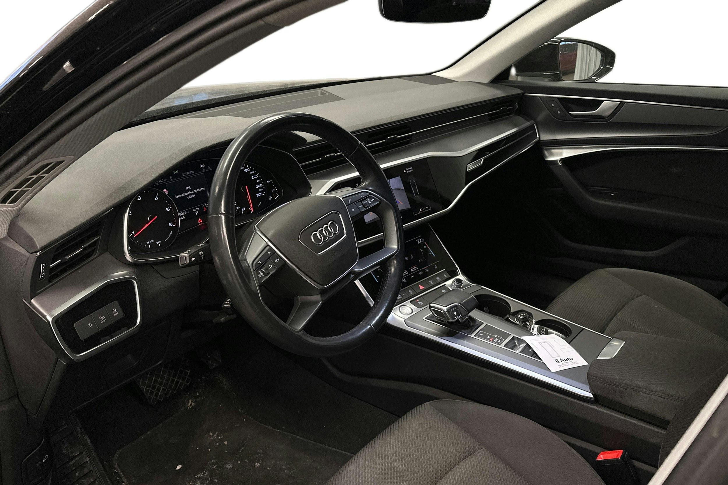 musta Audi A6 2020 kuva 3.
