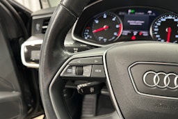 musta Audi A6 2020 kuva 14.