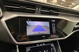 musta Audi A6 2020 kuva 18.