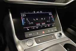 musta Audi A6 2020 kuva 21.