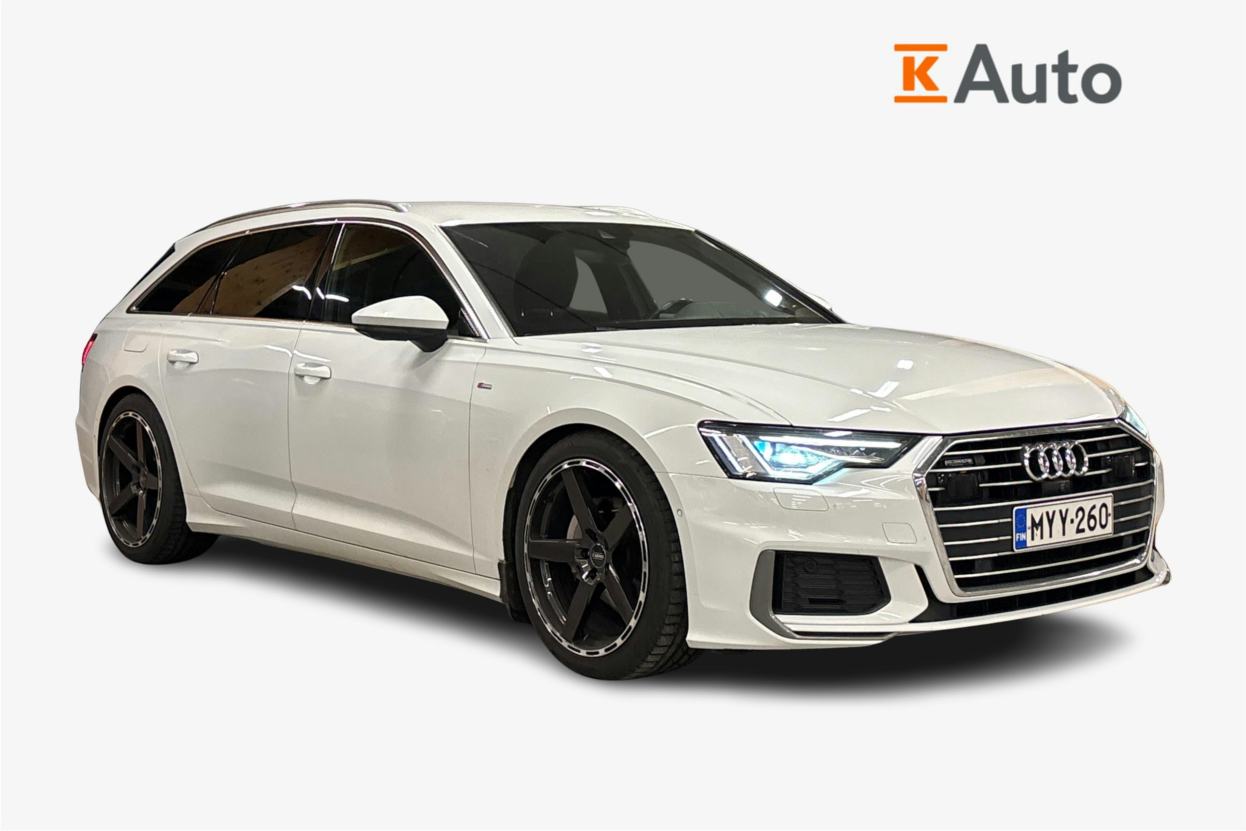 valkoinen Audi A6 2020 kuva 2.