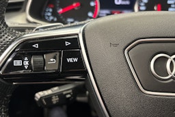 valkoinen Audi A6 2020 kuva 17.