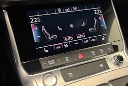 valkoinen Audi A6 2020 kuva 27.