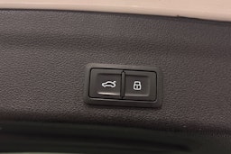 valkoinen Audi A6 2020 kuva 34.