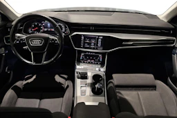 musta Audi A6 2020 kuva 7.